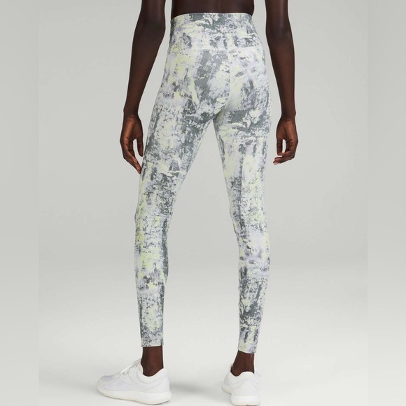 Women's Gray and White Patterned Leggings - Picture 4 of 12